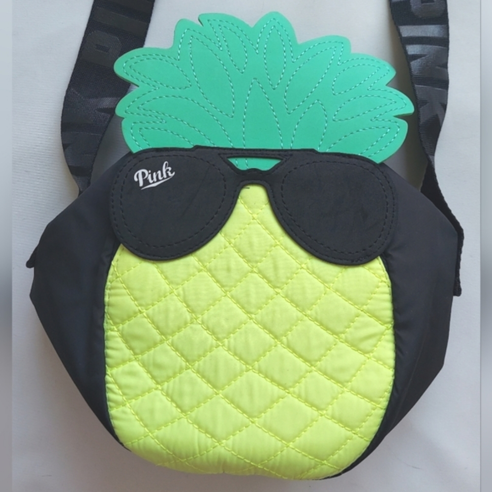 VS PINK Pineapple Lunch Box